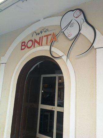 Niña Bonita Cantina